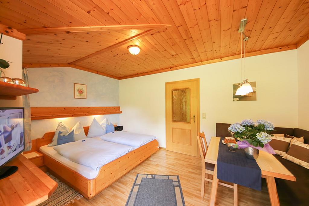 Haus Breithornblick Apartment มาริอาอาล์ม อัม ชไตเนอร์เนินเมียร์ ภายนอก รูปภาพ